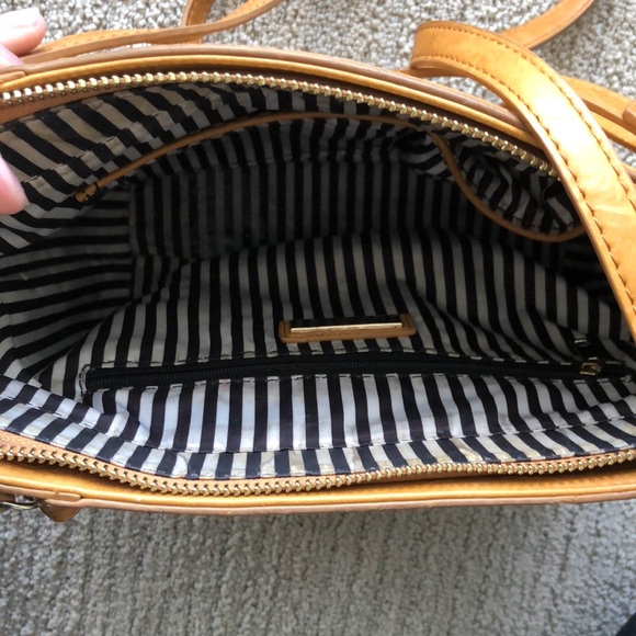 Purse! - Picture 2 of 2